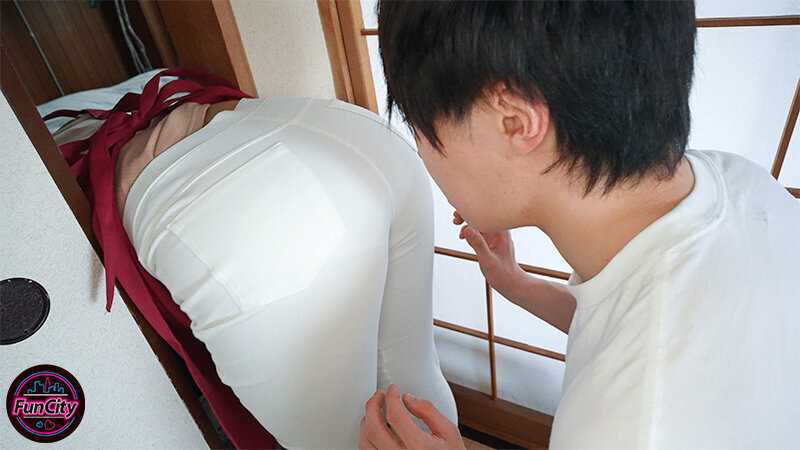 Part-time Housekeeper Jun Mizukawa: Unconsciously Teasing with Her Big Buttocks While on All Fours, When Suddenly Penetrated, Her Squirting Won't Stop...[Origin]