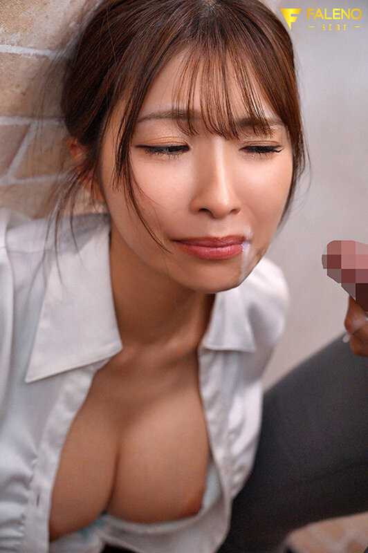 バイト中にクレーム男からこっそり過激な絶頂ハラスメントでぶっこわされた女子大生 つばさ舞