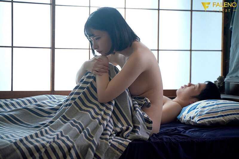 「あの頃、私はあの人が好きだった…」オープニング研修で知り合ったコンビニバイトはバックヤードで恋をする 浅野心愛