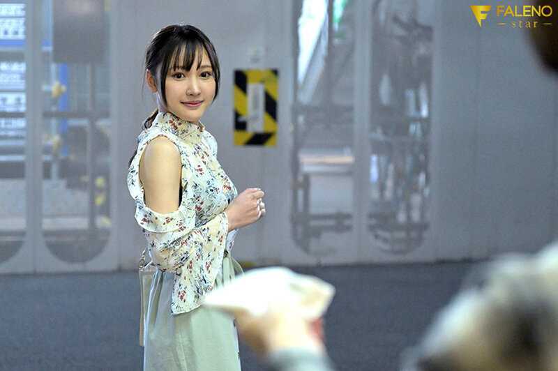 A three-day romance that began when I met you after missing the last train at midnight. Those fleeting days we shared together came to an abrupt end. - Momoko Misono[Origin]