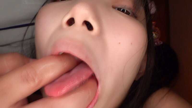 母が蒸発し悲惨な家庭で取り残された無垢な娘は生活保護受給の義理父に処女を奪われ金の為に自宅売春を●●されていた全記録 ひなちゃん 南日菜乃