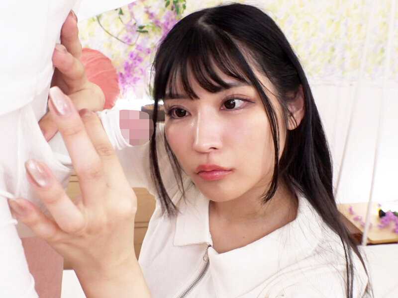 If it's just the glans, it's not cheating... In the product development department, when I was made to wear the prototype elephant underwear by her sister Sakura, my protruding glans received duck-lip suction fellatio, making me continuously ejaculate...[Origin]