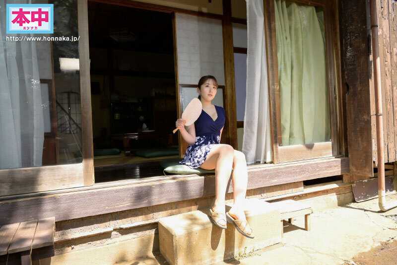 チ●ポが欲しい…夫の転勤で毎日が退屈すぎるビッチ妻が田舎のオヤジを誘って無償中出し不倫パパ活生活 北野未奈