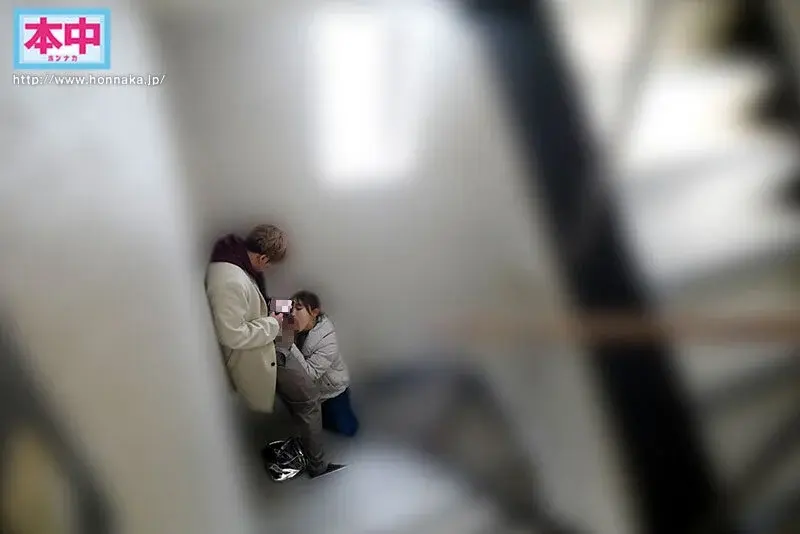 When my penis gets hard, we'll go to a hotel. Even though my beloved girlfriend is on her day off, I was tempted by a girl who volunteered to be my friend with benefits. During an intimate outdoor date with whispers, I lost the game of getting aroused and ended up ejaculating inside her multiple times - Alice Nanase