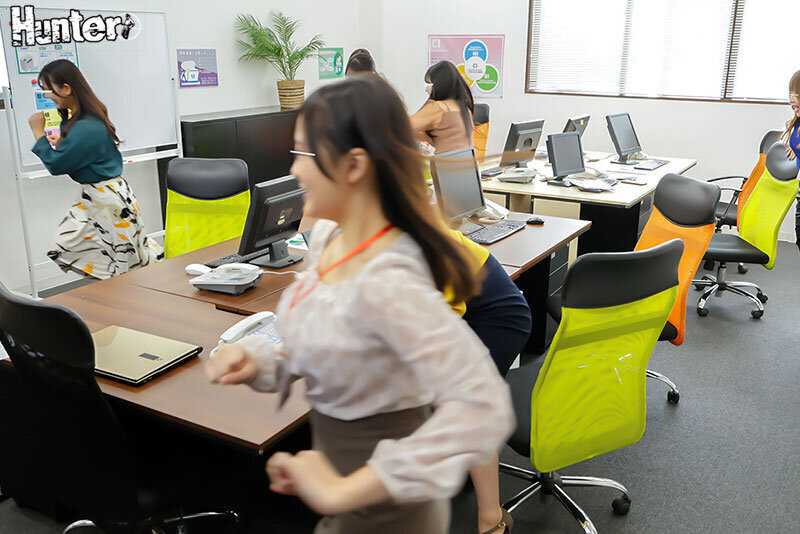 ボクのチ○ポは大盛況で女子社員がお昼休みに大行列！2 女子だらけの会社に男は清掃員のボク1人！昼休みは順番待ちしてまでボクのチ○ポをハメに…