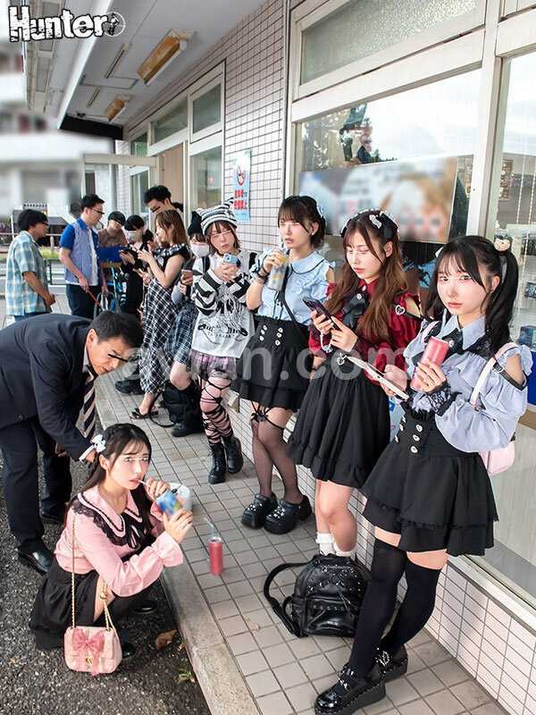 地雷系たちんぼ女子！交渉次第でNNOK！援交・割り切りする地雷系女子たちは最近公園で取り締まりが厳しくなったからとコンビニ前で立ちんぼ開始！貧困・推し活・暇つぶしと理由はそれぞれだけどお出かけついでに安心安全に活動中！？