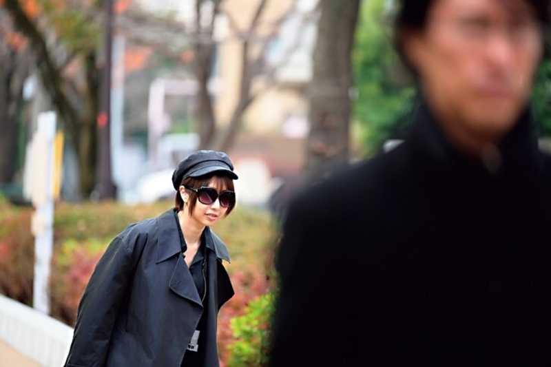 巨乳妻の潜入捜査-堕ちていく潮吹き女スパイ 乙アリス