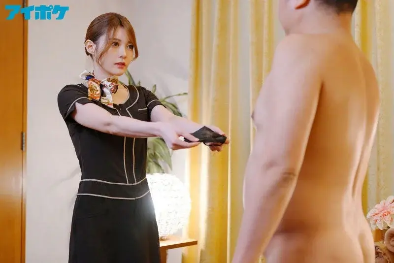 Beautiful Esthetician at Home Salon: Married Woman Gets Repeatedly Pleasured by Her Ugly Neighbor's Relentless Tool - Minami Aizawa[Origin]