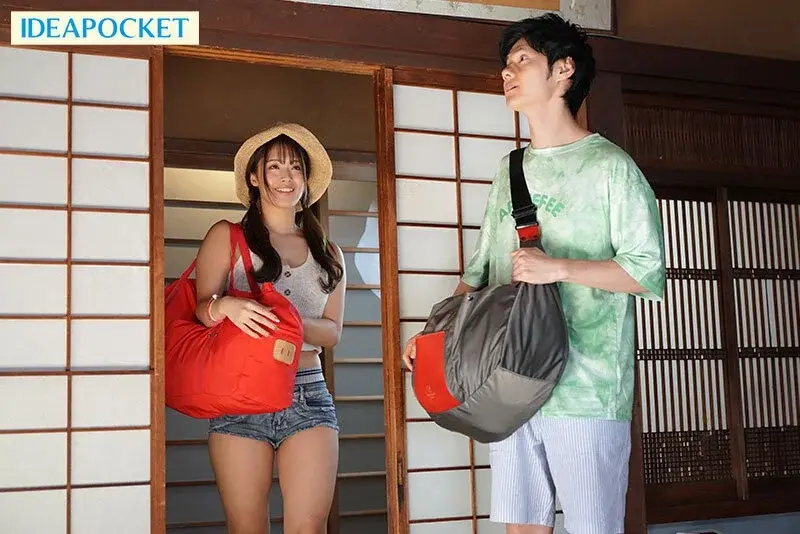 Sweet yet Bittersweet Three Days: My Childhood Friend Who Has Always Loved Me Endured One Month of Abstinence - Mitsuri Nagahama[Origin]