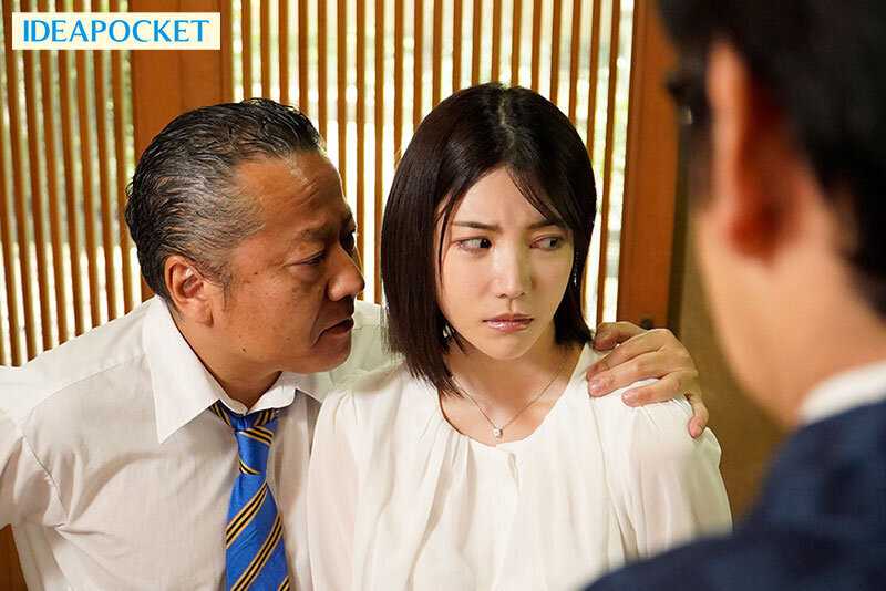 During a pre-trip inspection for a school excursion, Karen Kaede unexpectedly finds herself sharing a room with a harassing teacher. Despite her contempt for this creepy instructor, she experiences an intense and humiliating encounter that leaves her overwhelmed with conflicting emotions.[Origin]