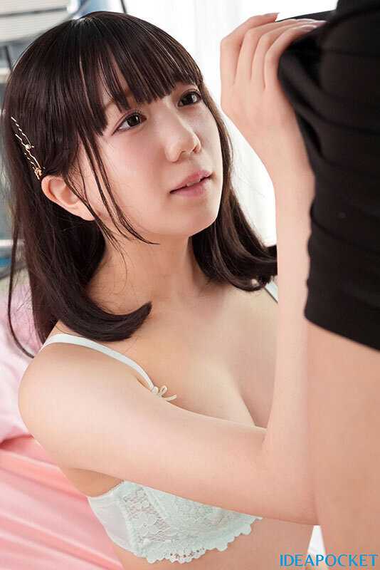 145cm New Talent! FIRST IMPRESSION Hinata Yuna - A fresh face in the industry, the petite and charming Hinata Yuna makes her debut. Standing at just 145cm, this adorable newcomer brings an innocent yet alluring presence to the screen.[Origin]