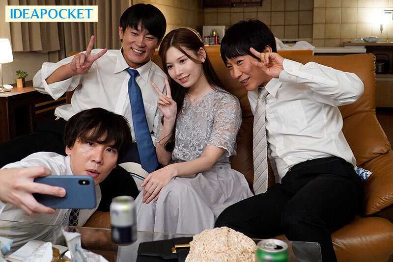 Let's All Have Sex - At the After-Party Home Drinking Session of a Wedding, a Promiscuous Single Woman in Heat Devours All the Men. Furiously Milking Their Semen!! Tsumugi Akari