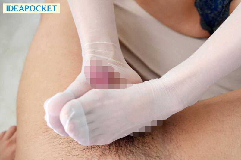 All corners knee-high socks & fully clothed! 78cm inseam! Tall slender beautiful girl doing cosplay school festival Sakura Wakana[Origin]