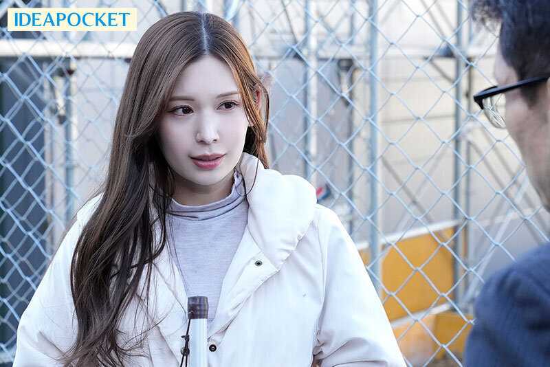 美人妻ヌードモデルNTR 夫以外の他人棒に沼った人妻の衝撃的浮気動画。 明里つむぎ