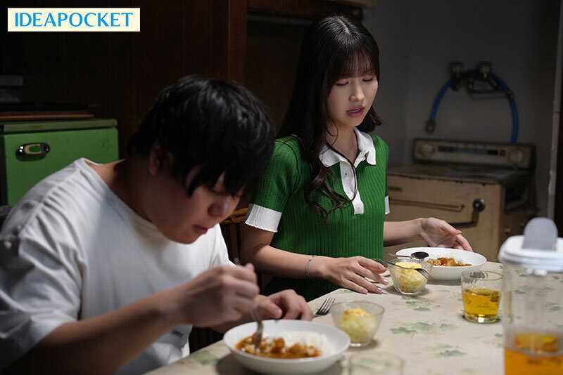 介護疲れのストレス解消として義姉が選んだのは僕とのセックスでした。 桜空もも