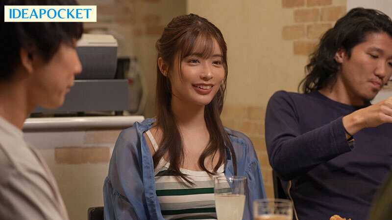 バイト先で傷心中の巨乳可愛い子に優しくしたらヤレちゃった話 長浜みつり