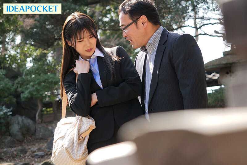 修学旅行の下見出張でセクハラ教師とまさかの相部屋に…軽蔑していたキモ教師に死ぬほどイカされまくった屈辱SEX 愛才りあ