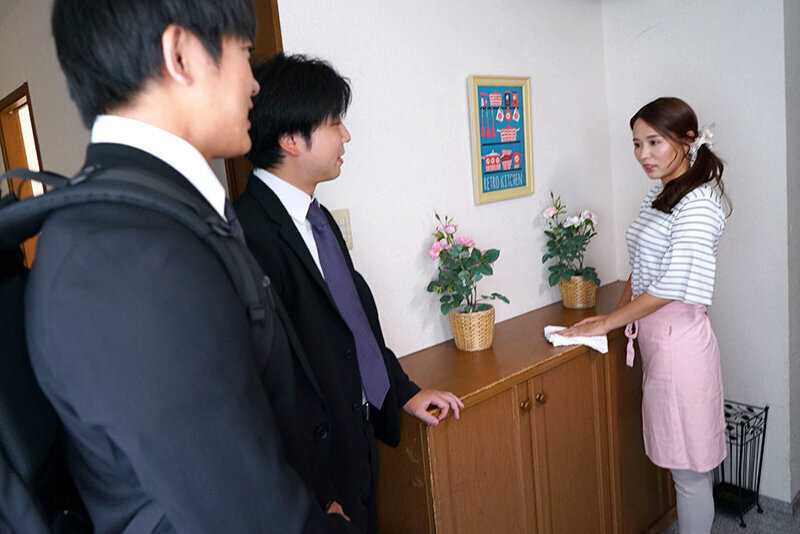 夫の同僚にねとられた妻 ジムで鍛えたむきむきマッチョな筋肉に魅せられて 通野未帆