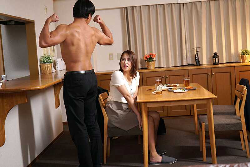 夫の同僚にねとられた妻 ジムで鍛えたむきむきマッチョな筋肉に魅せられて 通野未帆