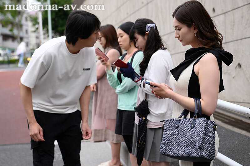 Wife Left Standing on Street Corner for an Hour... Working Girl. Rei Kimura