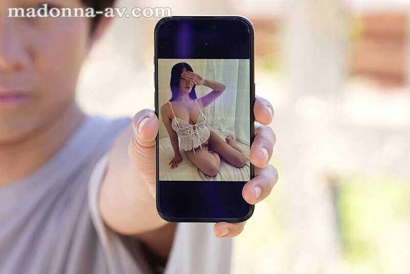 My fiancée, who claimed to have no experience in the sex industry, displays such incredible techniques that I'm consumed by doubts while being completely overwhelmed by her skills. - Non Kobana[Origin]