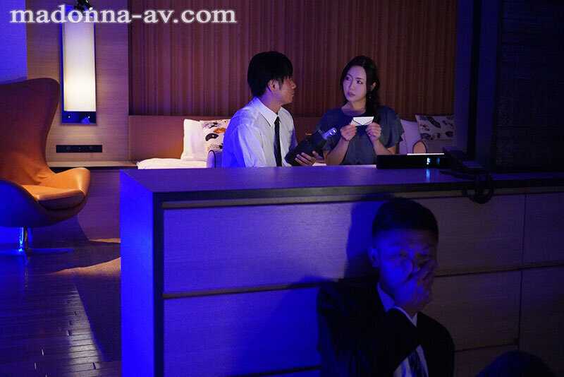 Sweet Room NTR: Suspicious Photos from My Wife - Nami Okimiya