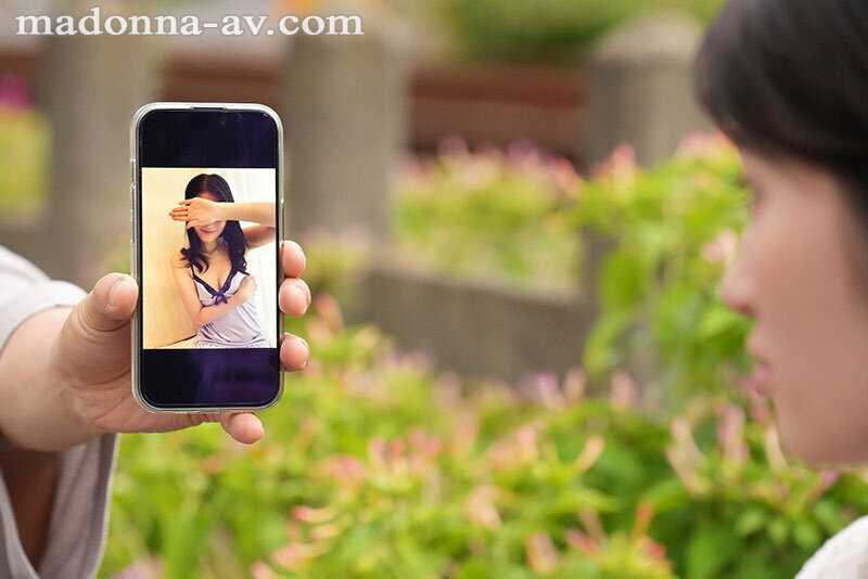 My fiancée who claimed to have no experience in adult services turns out to have incredible techniques making me suspicious while being completely overwhelmed by Satsuki Fumi[Origin]