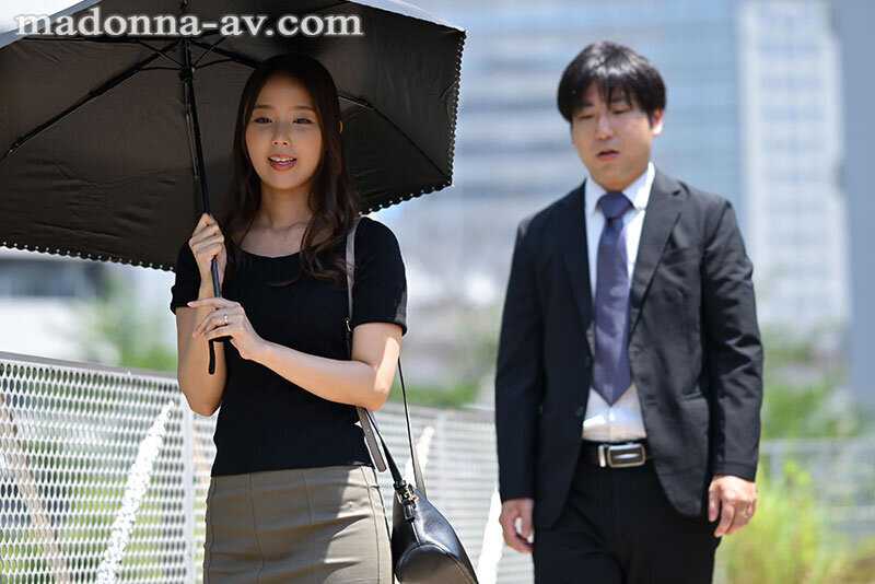 Cuckolding Skewering Gang R*pe - Please Violate My Beloved Wife to Her Deepest Core - Mahiro Ichiki[Origin]