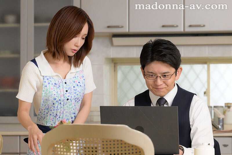 愛を認めさせたくて妻と絶倫の後輩を2人きりにして3時間…抜かずの追撃中出し計16発で妻を奪われた僕のNTR話 小島みなみ