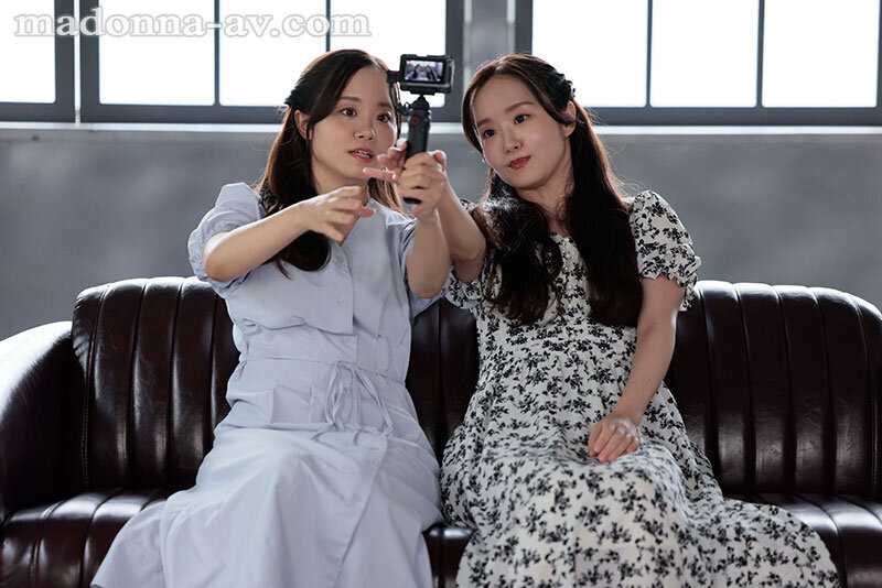 リアル’双子’人妻、史上初AVデビュー W不倫記念日。