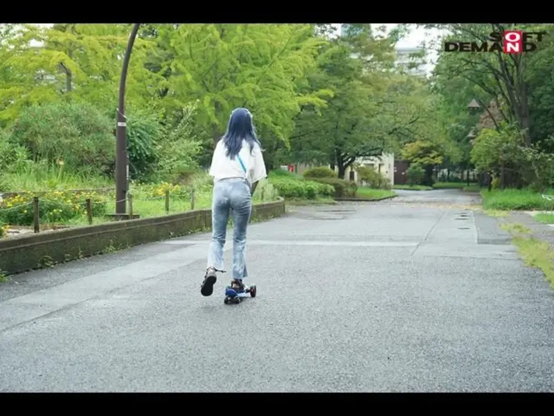 Restraining and thoroughly training an innocent blue-haired girl. Documenting her first climax to intense orgasms. Featuring Kanna Shida[Origin]