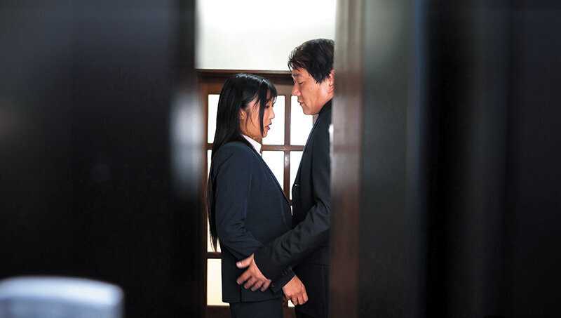 The Secret of the Female Boss - Private Life as a Submissive Masochist Woman - Sumire Mizukawa