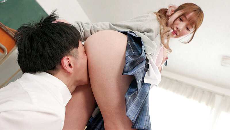 顔面パイズリと尻顔騎で窒息しながら何度も抜かれちゃうカラダは100点なヤンキーJ×のむにむに誘惑SEX