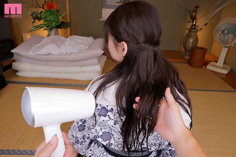 First VR Girlfriend and First Exciting Ryokan Overnight Date with Anzu