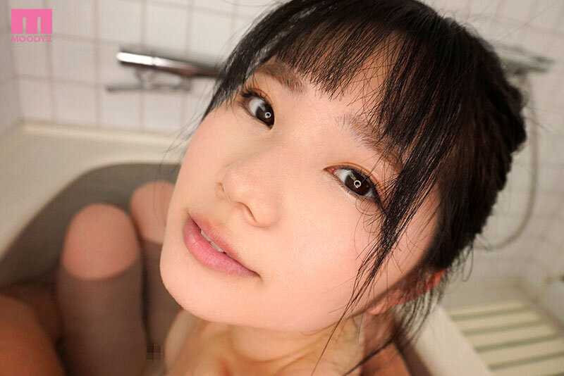 【VR】MOODYZが25年も待ち続けた原石 現役女子大生×Hcupおっぱい シンデレラGIRL 純白彩永 VR解禁 純白彩永