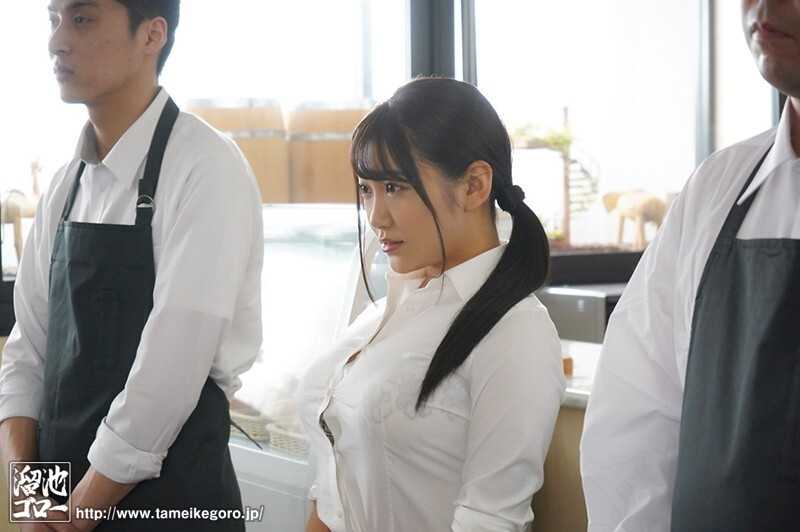 店長が不在の三日間バイト先の欲求不満な人妻と時短＆追撃中出ししまくった卑猥な勤怠記録 姫咲はな