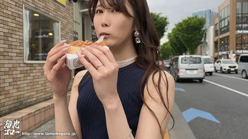 Newcomer - A Married Jewelry Sales Lady Makes Her Adult Video Debut!! She Wants to Do Something Only Possible During Her Prime Years of Radiance - Mai Yui[Origin]