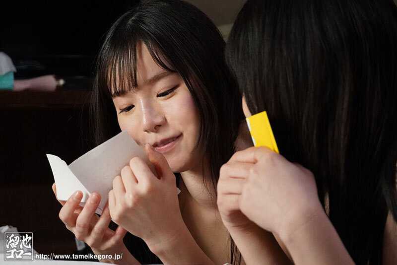 Wレズ解禁 某AVメーカー女子社員2人が退職1日前に有休使ってレズビアン温泉旅行！！ 松丸香澄 北村海智