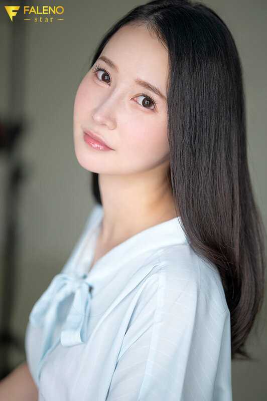 新人 京都からわざわざヤラれにきた不真面目オマ●コは普段は真面目な公務員 宮野桜 AV DEBUT