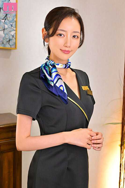 「紙パン苦しそうだから脱ぎましょうね」スレンダーボディと過激衣装で何発もヌキにくる回春メンズエステ.... 美咲かんな