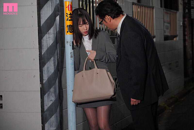 失禁女教師NTR フィアンセの目の前で大嫌いな変態教頭の媚薬チ〇ポに溺れたお漏らしキメセク早漏中毒 野宮あん