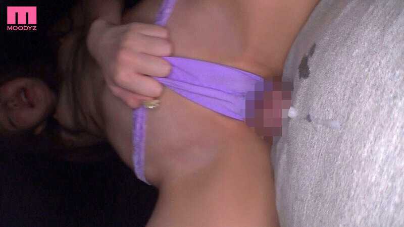 マンスジマニアックス 【ワレメ特化】ぷにぷに無毛おま○こタテスジ際立つ卑猥フェティッシュ映像 松本いちか