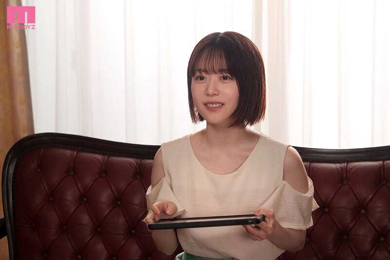 「そ・・そこ、イイ感じです！」 激ピストン乳揺れ4K機材収録 スレンダー神乳ボディを チ●ポだけでイカセまくる絶頂アクメ体位開発 水卜さくら