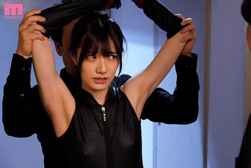 新型媚薬でキメセク洗脳美脚ガクブル気高き女捜査官レナ ポルチオ直撃媚薬で理性が吹き飛ぶほどイカされ続けた痙攣・監禁72時間 宮下玲奈