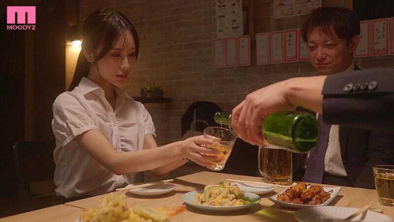 新人女子社員が粘着質上司のネチネチ乳首こねくり調教に堕ちた腰くねオホイキ出張相部屋 白石なみ