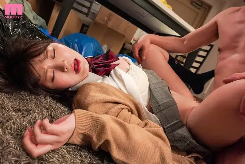 When Rikka-chan Got a Boyfriend... A 10-Year One-sided Love Explodes into a Perverted Neighbor's Abnormal Sexual Desire - 3 Days of Drugged Confinement and Forced Cohabitation in a Filthy Room, Sweating and Incontinent - Rikka Ono[Origin]