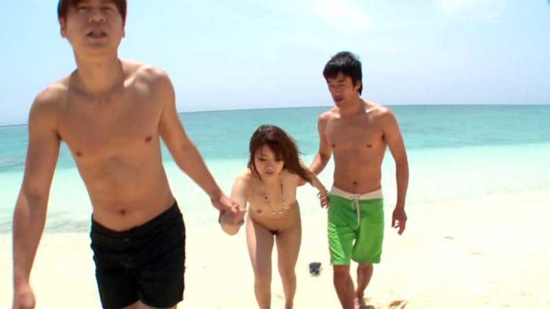 KIRARI 28 ~A Beautiful Girl Comes to the Southern Island~: Mayuka Akimoto. A stunning AV film featuring the alluring Mayuka Akimoto in a tropical paradise setting. Watch as she explores the pristine beaches and experiences passionate encounters under the warm sun.[Origin]