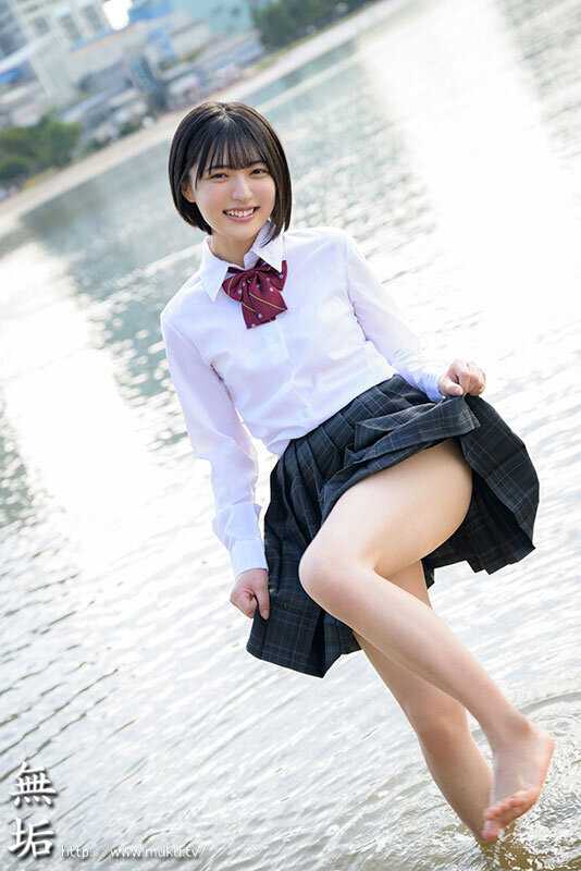 A schoolgirl in her uniform sneaks away from a school trip for a date with an older man. They share passionate kisses before heading to a hotel where they experience intimate moments together multiple times.