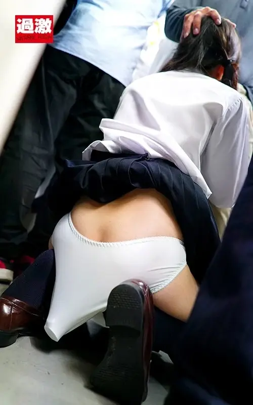 Crying Schoolgirl 2 - Black-haired Student Reaches Climax with Tearful Face Despite Resistance[Origin]