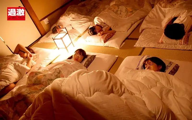 Training Camp Perversion - Female Team Members Succumb to Shame Through Voyeurism, Group Self-Pleasure, and Public Intimacy[Origin]